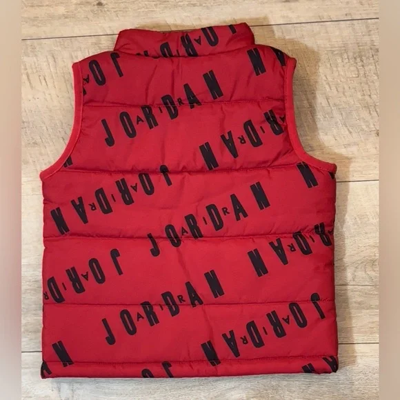 Jordan Infant Puffer Vest Size 24 Months - Picture 6 of 6